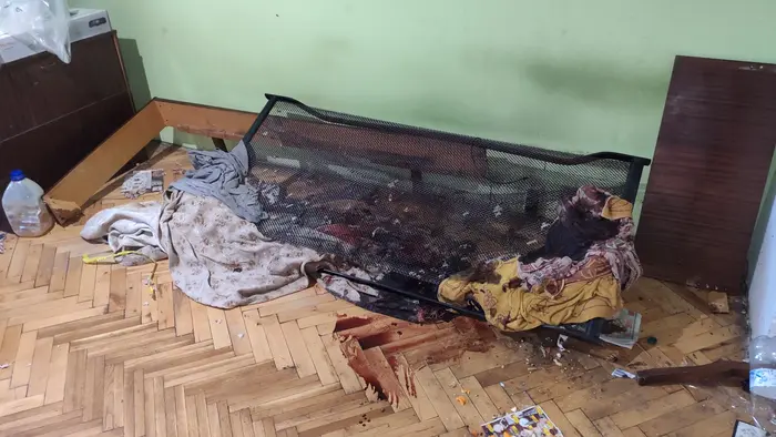 Как действат специалистите при почистване на следи от кръв